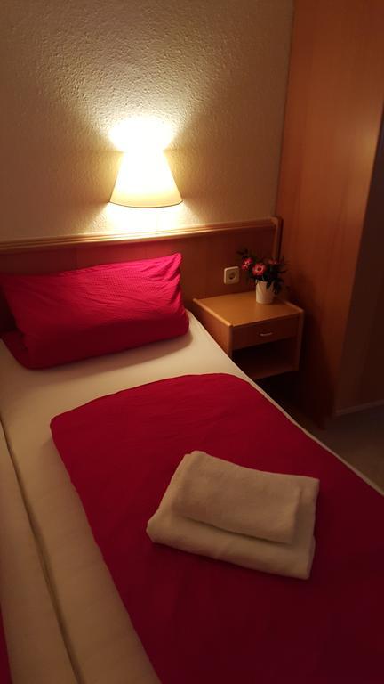 Pension "Darzer Eck" Altenhof  Екстериор снимка